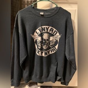 men’s LARGE lynard skynard crew neck sweatshirt